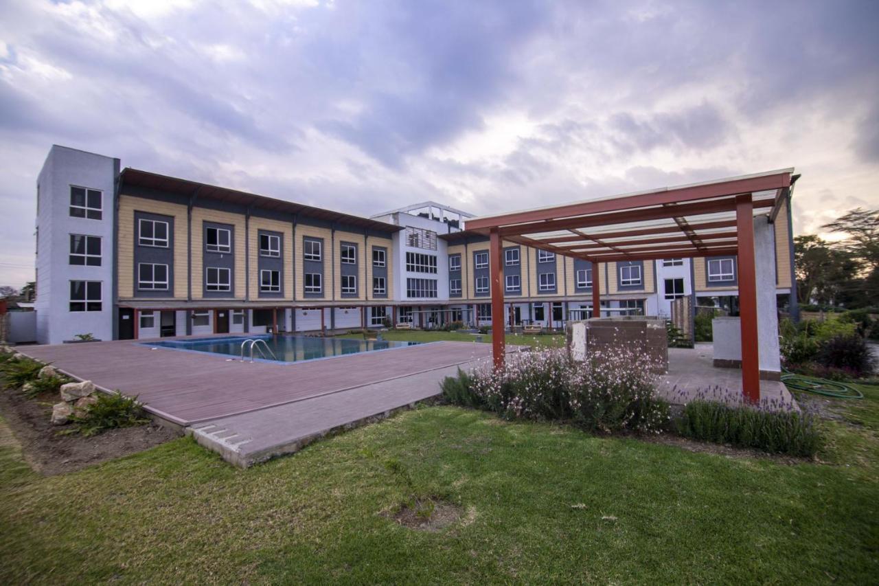 Eseriani The Resort Найваша Екстер'єр фото